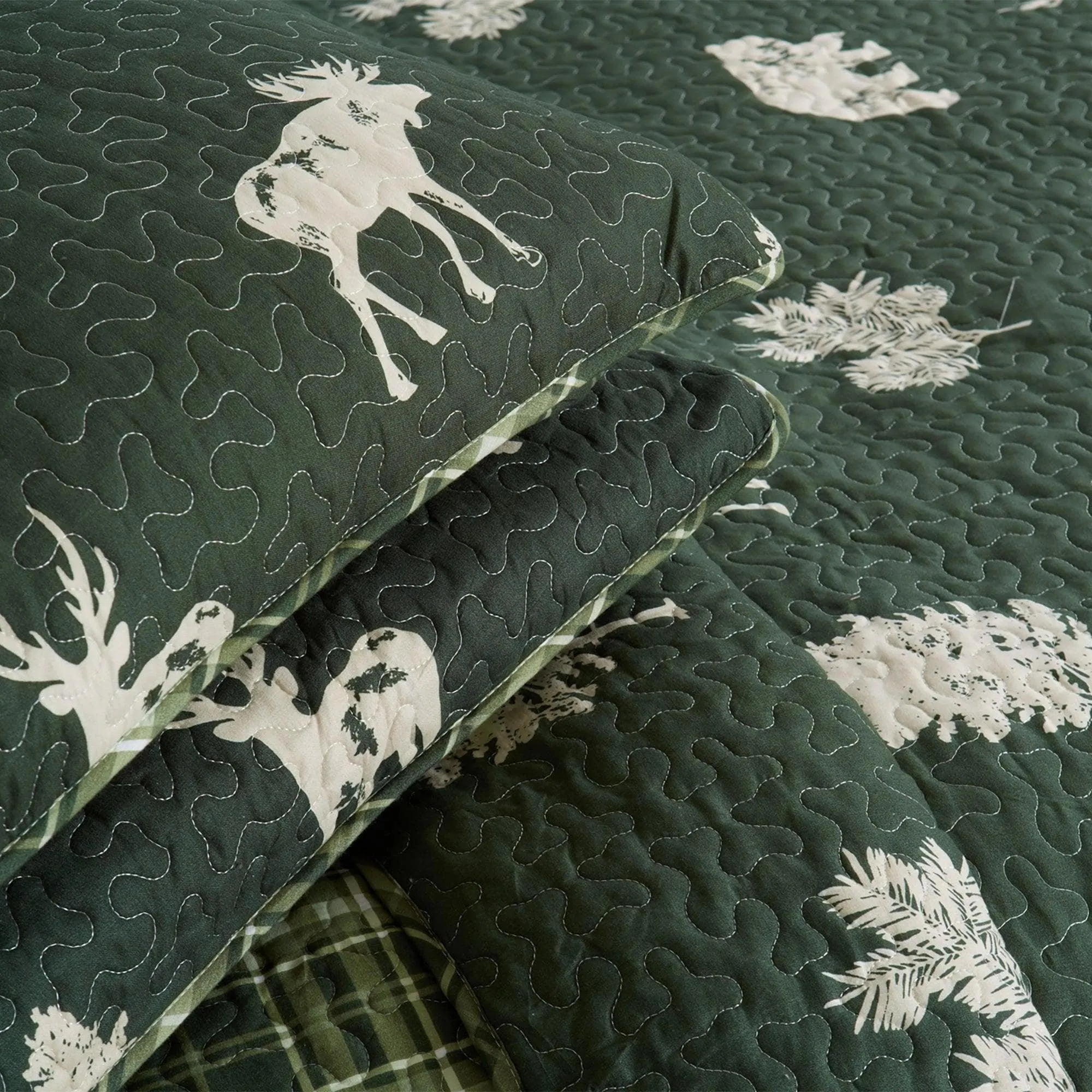 Wildlife Lodge Quilt Set