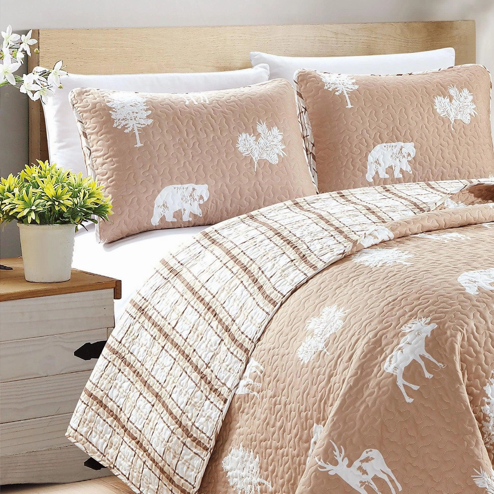 Wildlife Lodge Quilt Set