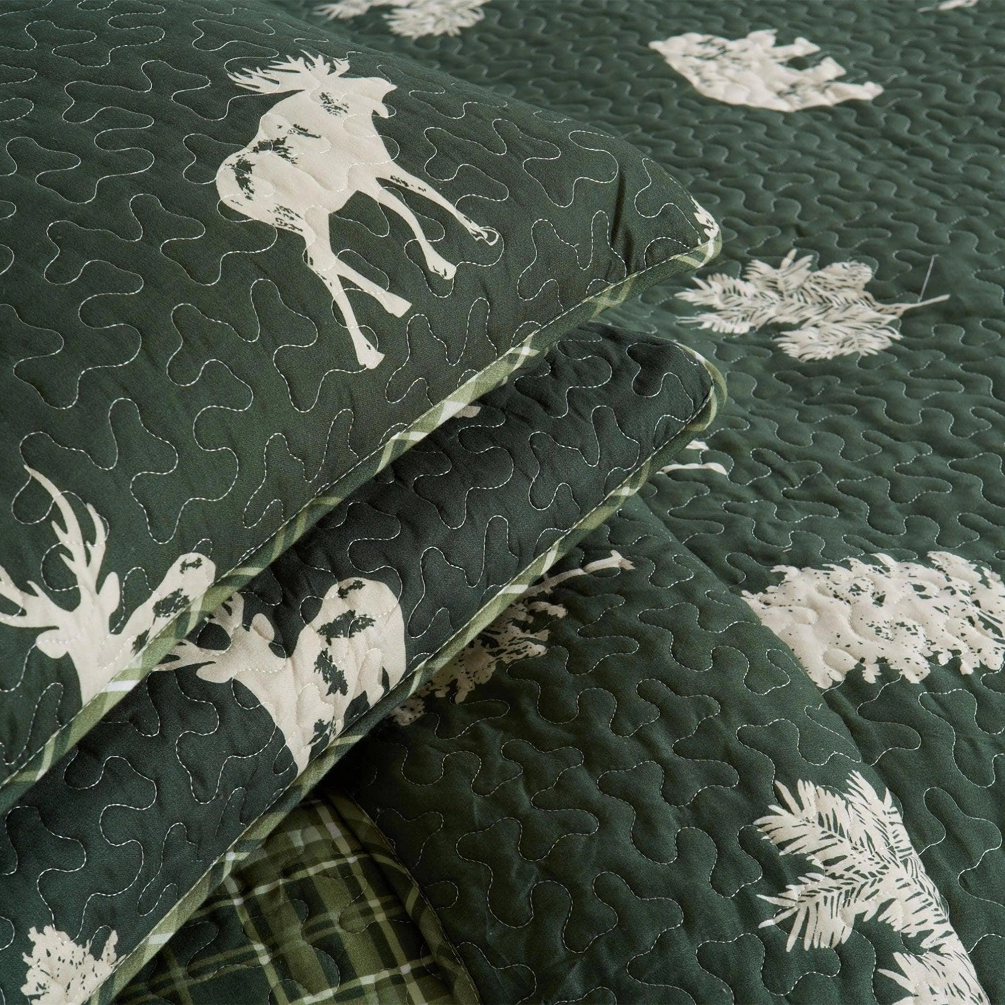 Wildlife Lodge Quilt Set