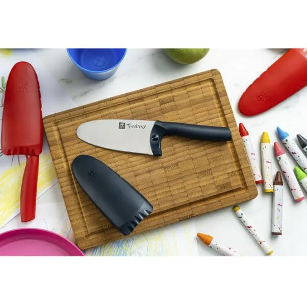 Zwilling 4-inch Chef's Knife 1009472