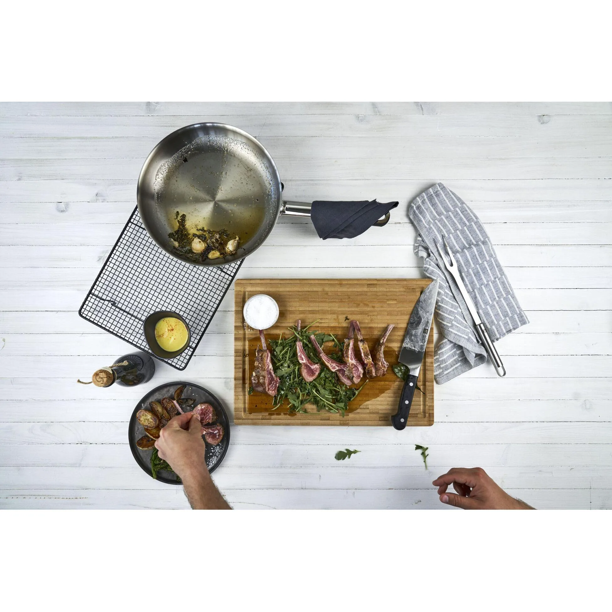 Zwilling Bamboo Cutting Board - 42 cm x 31 cm 1001393