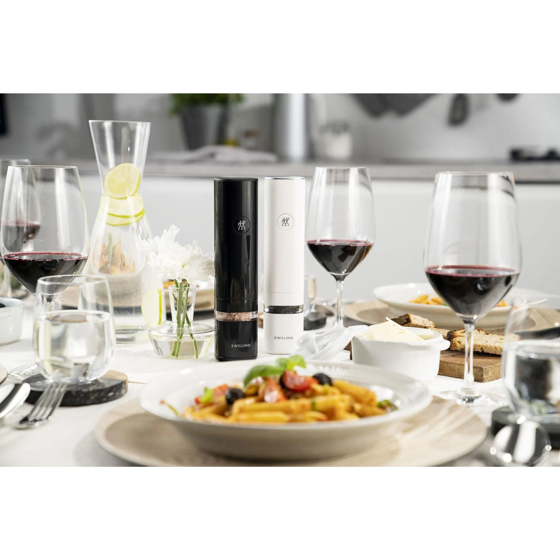 Zwilling Enfinigy Electric Salt and Pepper Mill Set, 2 Piece 1021857