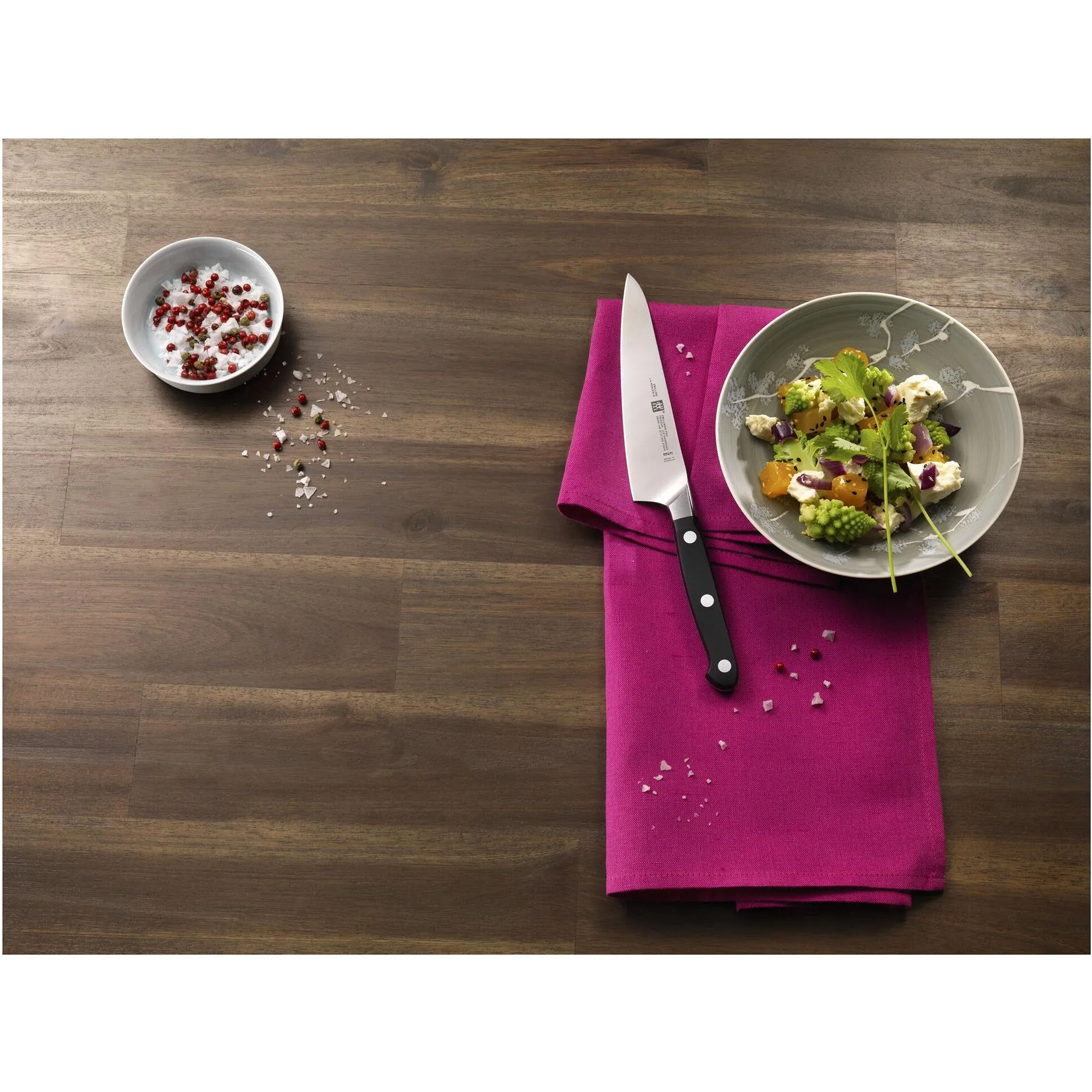 Zwilling Pro 5.5-inch Chef's Knife 1002754