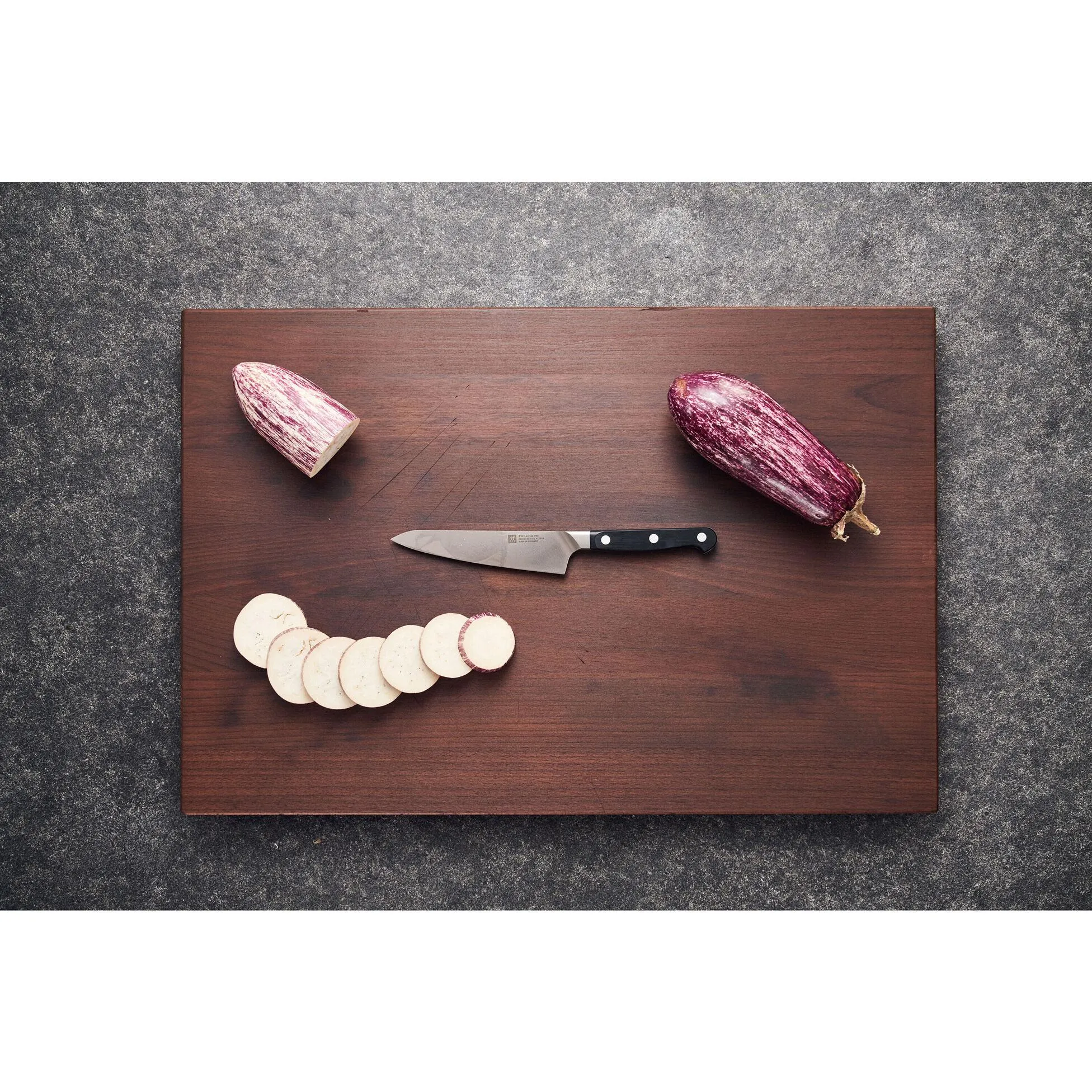 Zwilling Pro 5.5-inch Chef's Knife 1002755