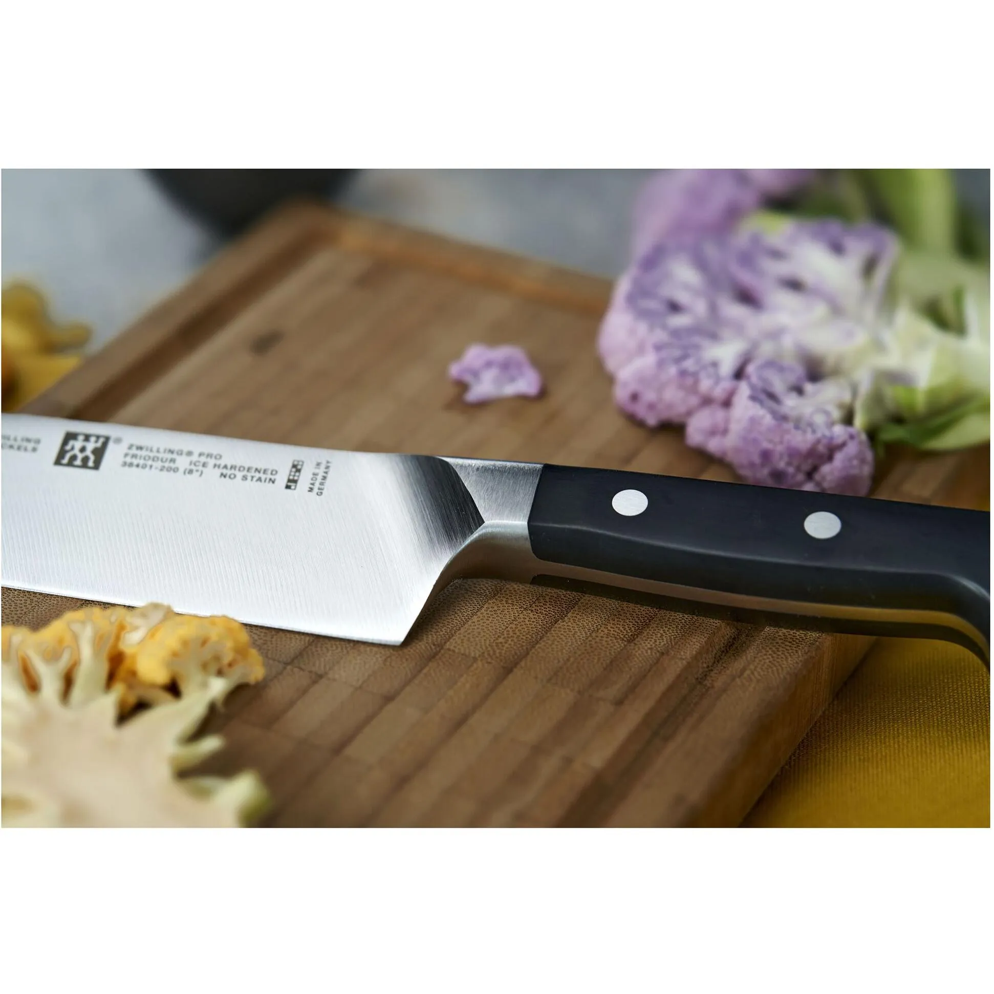 Zwilling Pro 8-inch Chef's Knife 1002864