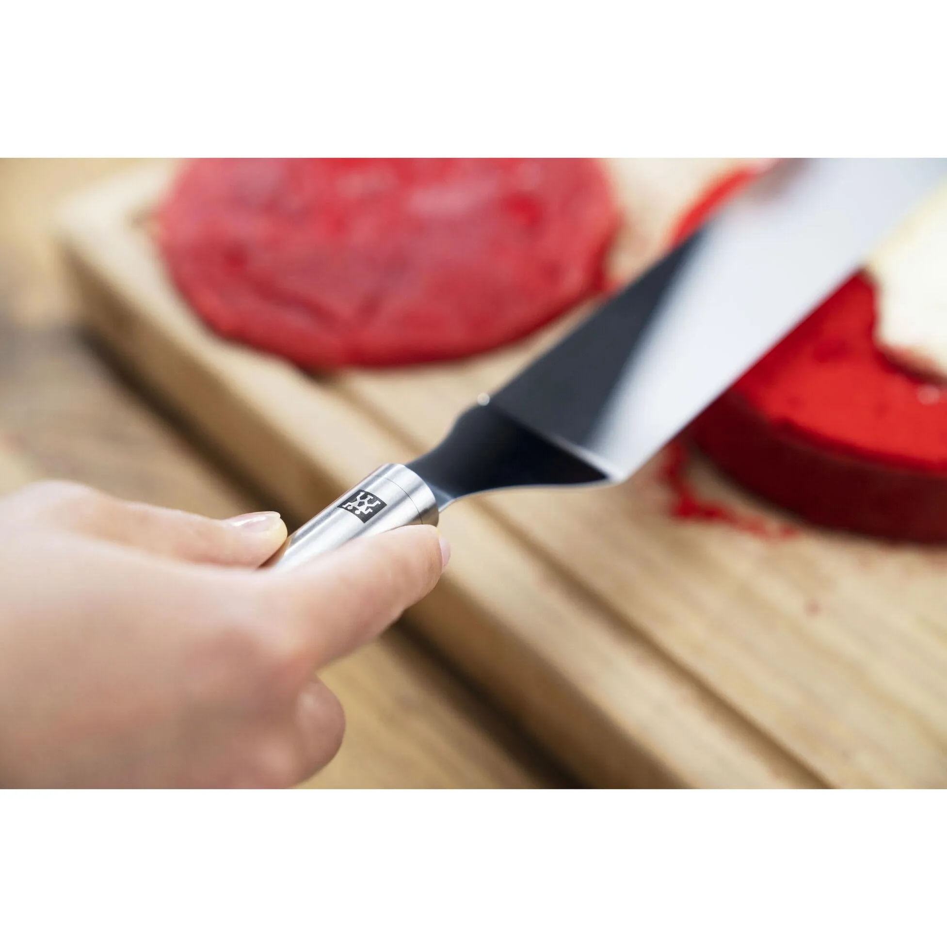 Zwilling Pro Icing Spatula Angled - 41 cm 1002537