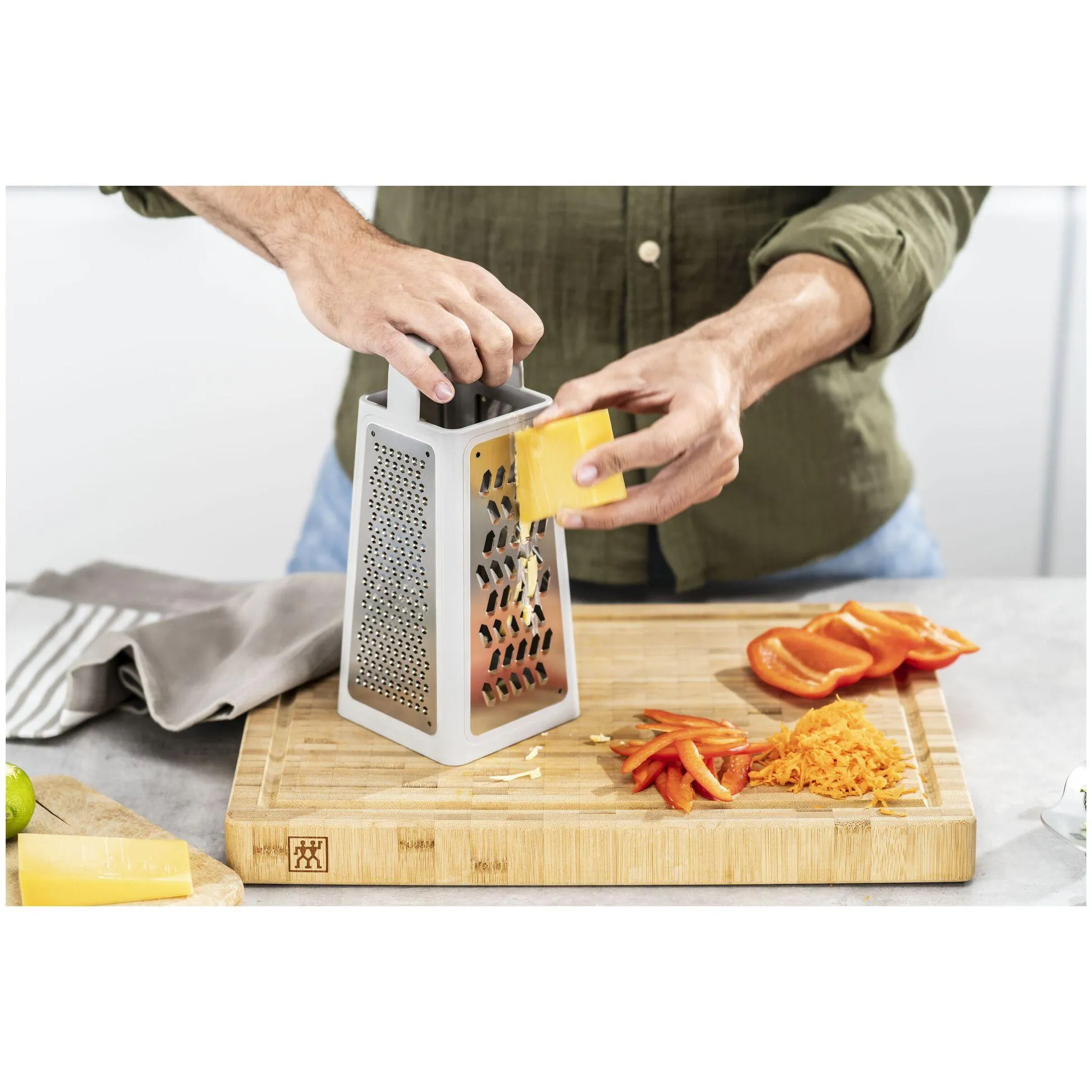 Zwilling Z-Cut Tower Grater 1009796