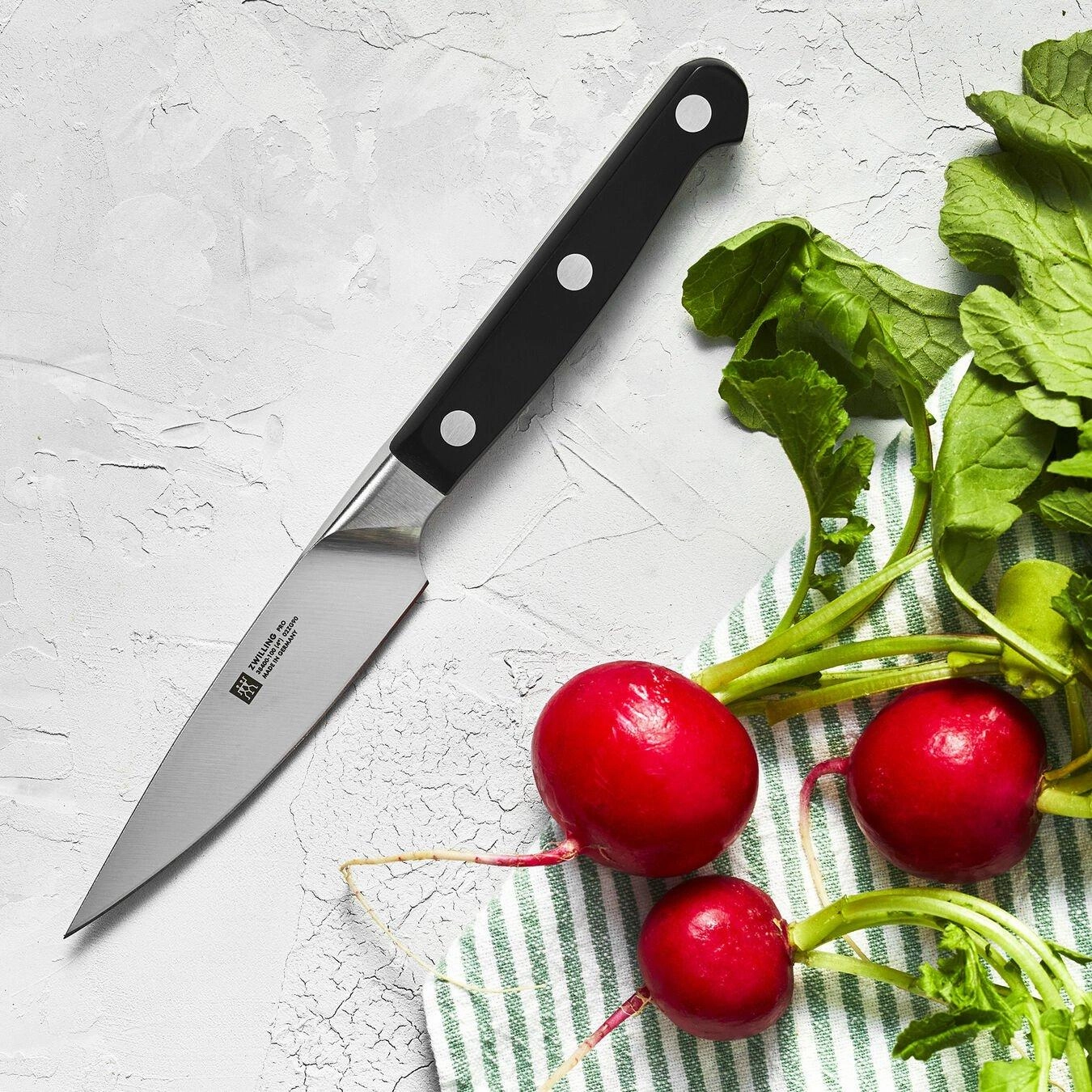 Zwilling Pro 4in Paring Knife 38400-101